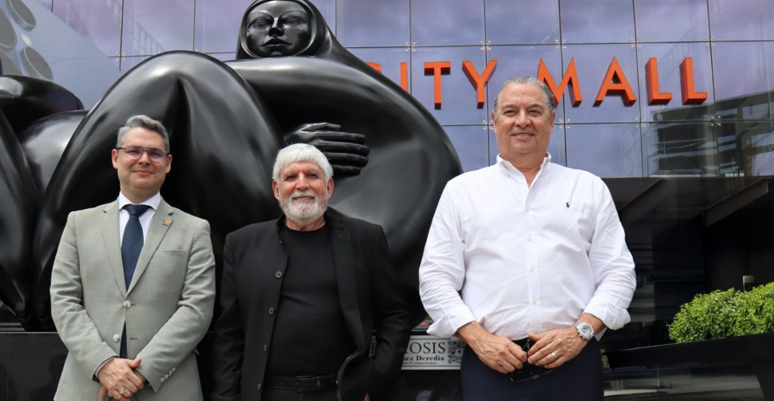 ESCULTURAS DEL RECONOCIDO ESCULTOR JORGE JIMÉNEZ DEREDIA LLEGAN PERMANENTEMENTE A CITY MALL